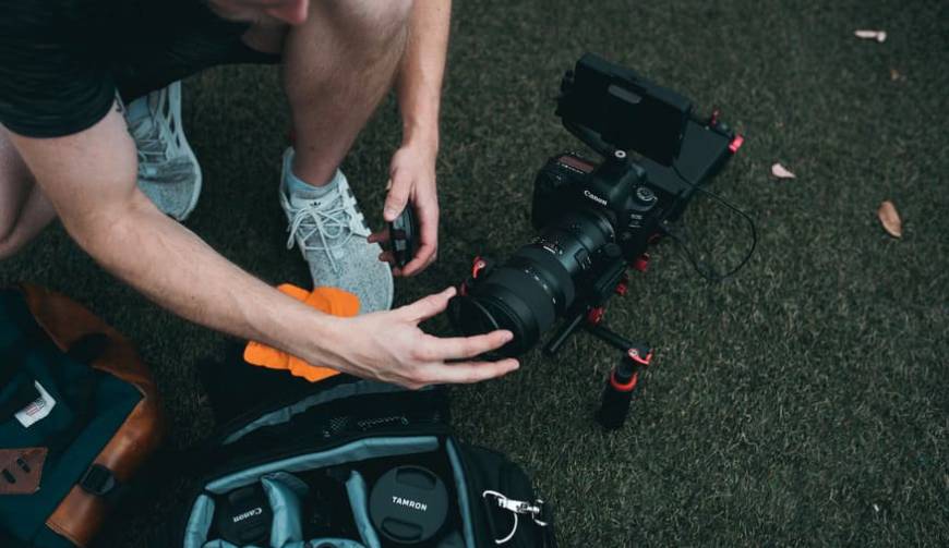 色彩心理学×动态美学，海城市产品视频拍摄公司唤醒感官冲击力